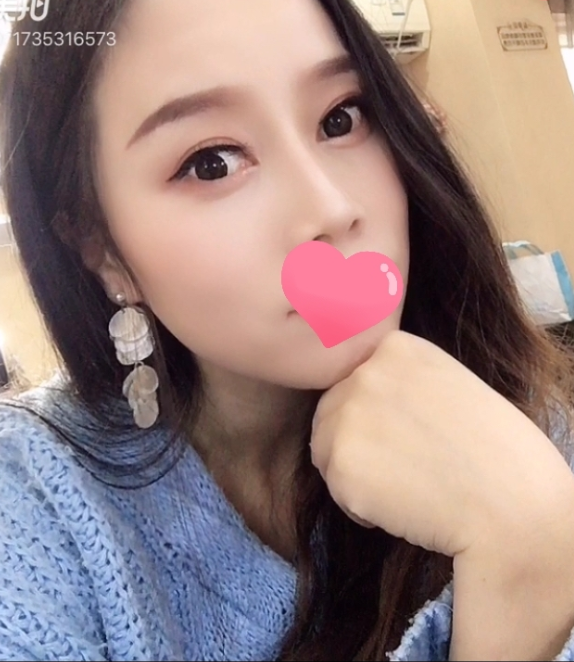 极品兼职，一袭OL包裙，老板秘书感觉，伺候得我巴巴适适！